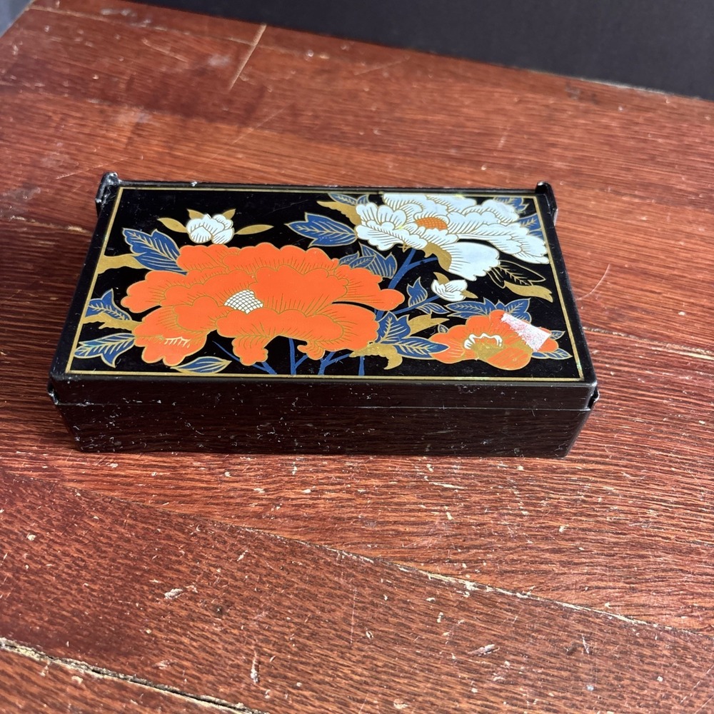Vintage Floral Pattern Japanese Lacquerware Jewelry Box With Tri-fold Mirror-